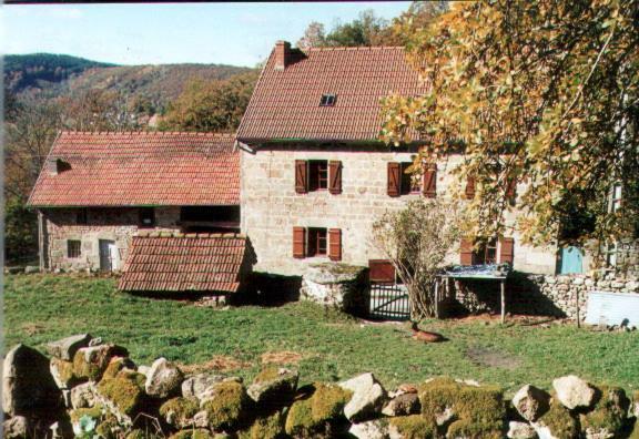 B&B Petite Ferme d'Autrefois Saint-Georges-Nigremont Extérieur photo